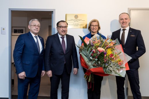 Amtseinführung Kasachstan 2.JPG