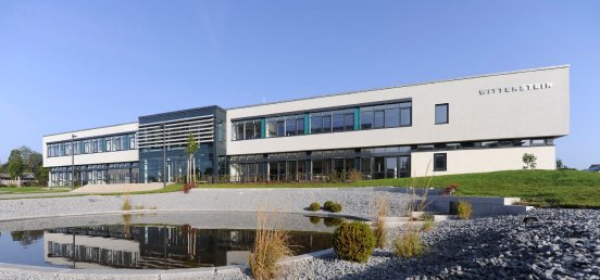 05_WITTENSTEIN_Urbane_Produktion_Fellbach_Außenansicht_02.jpg