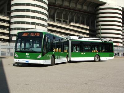 Besseres Klima durch Zero-Emission: 15 weitere umweltfreundliche Hybrid-Trolleybusse für Mailand