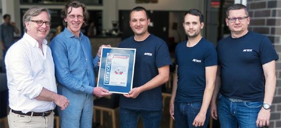 AV-TEST zeichnet G DATA mit 100. Test-Zertifikat für Sicherheitssoftware aus (Foto: G DATA)