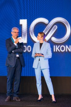 03_ASSAABLOY_100_Jahre_IKON_Moderation.jpg