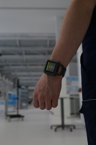 Smartwatch on the shopfloor.jpg