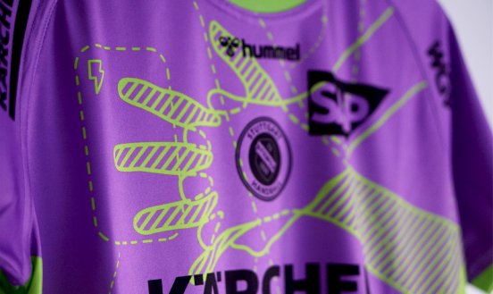 studiokurbos_Press_Nachhaltigkeitstrikot_TVB Stuttgart_3.png