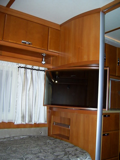 Bedroom side OFF