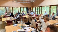 40 Forschende Oxford Internet Institute (OII) und des TUM Campus Heilbronn kamen im historischen Ambiente des Worcester College zusammen.