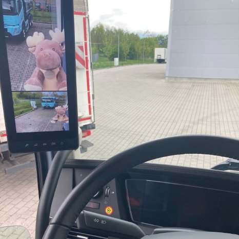 Helge on Tour Post  LinkedIn (2).jpg