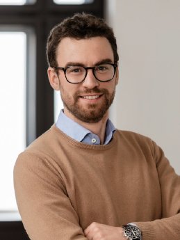 Praxedo_Michael Herzog_small.jpg