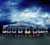 Zehn Renault Magnum in exklusivem Design mit unterschiedlichen Farbvariationen kamen am 17. Oktober bei BCA unter den Hammer