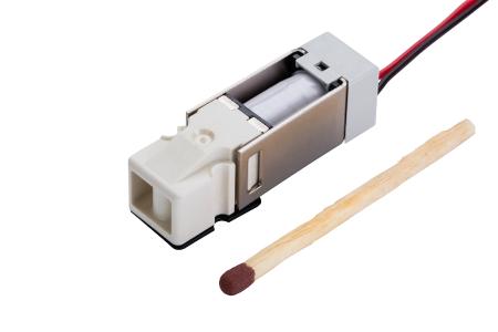 Die 2/2-Wege-Miniaturventile der Serie SX90-6G-3X: extrem klein und trotzdem sehr leistungsfähig / Foto: SMC Deutschland GmbH
