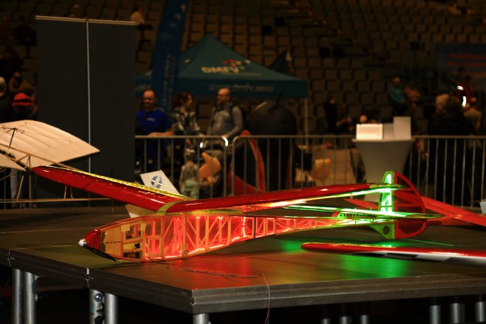 Modell Leben_2024_Cr~ett Weigelt (7).jpg