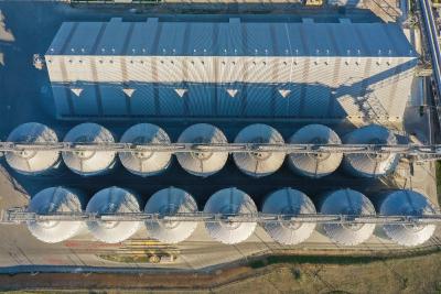 Silo-Inspektion per Drohnen-Kamera-System ermöglicht hohe Arbeitssicherheit, Zeitersparnis und geringe Kosten