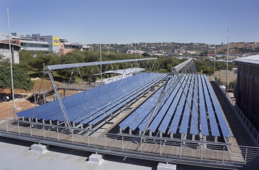 Industrial_Solar_Fresnel_MTN_South-Africa_1.JPG