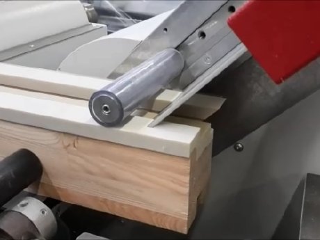 DGL260 composites cutting Holz-PVC.jpg