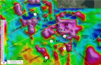 Abbildung 1.  Aeromagnetik mit IP-Vermessungslinien aus dem Jahr 2026, die die neuen Ziele 1-5 auf Borealis - Cas zeigt, die in zwei rund 800 Meter breiten ringförmigen Zentren mit hoher magnetischer Anomalie liegen. Die Anomalien hoher Aufladbarkeit, die die IP-Vermessung aus dem Jahr 1992 ergeben hat, sind mittels gestrichelter Linien dargestellt.