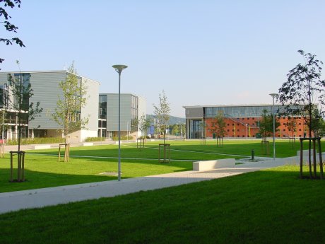 MicroTec_Campus-TechnFak Uni.JPG
