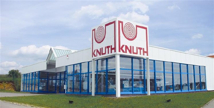 Denkendorf Gebäude.jpg