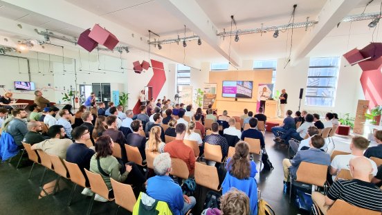 2026_17 Pitch, Power, Zukunft beim „Energie Startup Pokal“ in Berlin 2.jpg