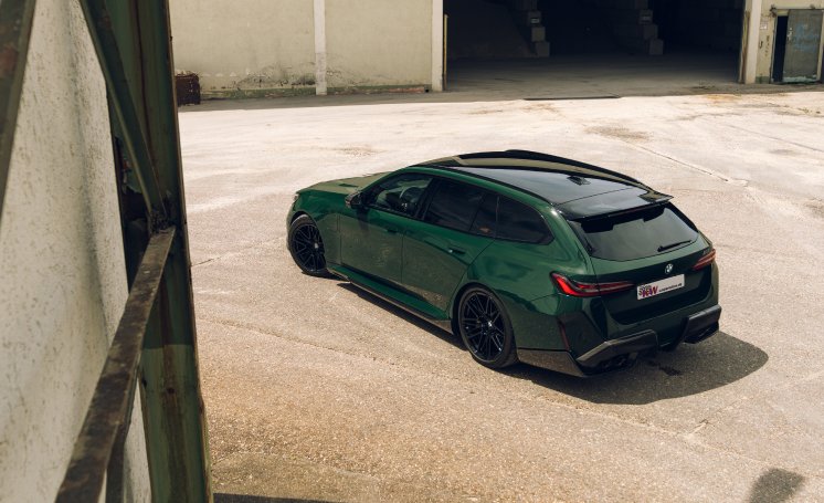 KW_V4_BMW_M5_G99_Touring_Standaufnahme_002.jpg