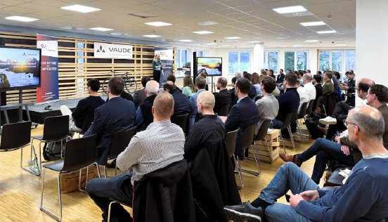 Antje von Dewitz (Vaude) hält ihre Keynote_web.JPG