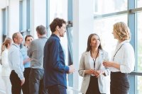 Frühe Öffentlichkeitsbeteiligung ist der Schlüssel für Innovationen, die auf Akzeptanz treffen. / Foto: izusek via Gettyimages