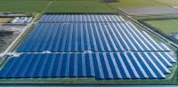 Doppelt nachhaltig: Energiepark mit Photovoltaik und Windkraft