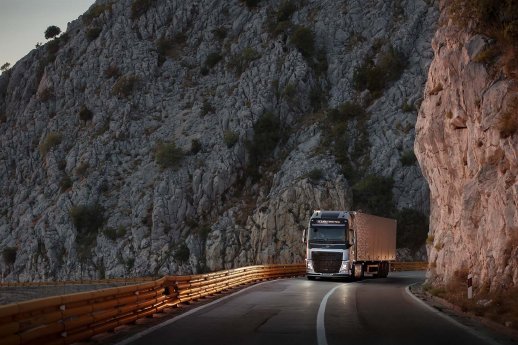 volvo _170_EXTRA_lowres.jpg