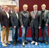 Der neugewählte Vorstand: v.l. Ludger Wagner, Thorsten Kordes, Thomas Breitenbach, Präsident Dominik Kruchen und Vizepräsident Klaus Bartsch.