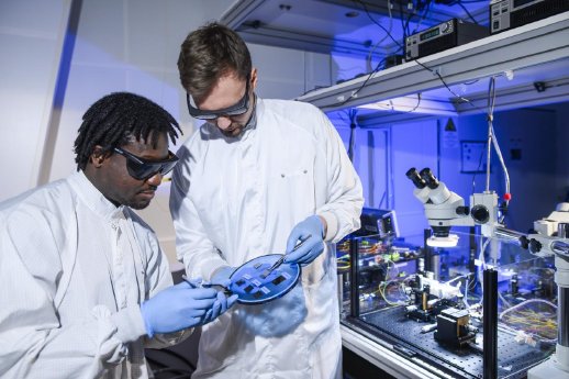 LZH-QSPEC-Labor.jpg