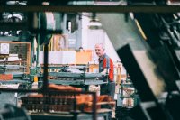 Interne Kommunikation im Mittelstand: Deskless-Mitarbeitende zuverlässig erreichen