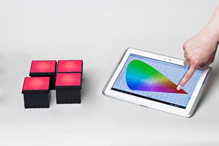 MAZeT wirelessly controls various lighting situations and colors over a long period of time and using a wide spectrum of LEDs with a proprietary mobile app (Copyright: MAZeT GmbH)