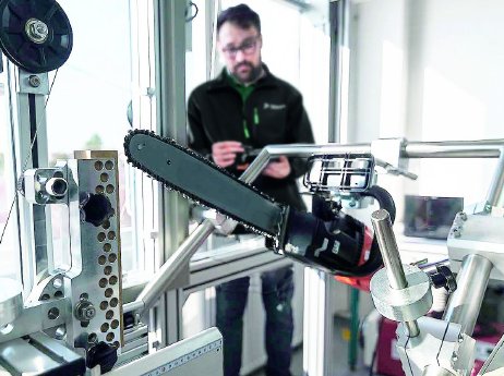 Product_Testing_Power_Tools_DEKRA.jpg