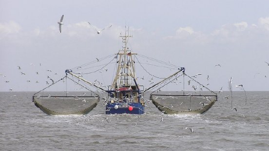 fishing-vessel-with-nets.058841.jpg
