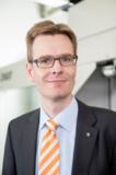 Dr. Jan Stefan Michels leitet bei Weidmüller die Standard- und Technologieentwicklung. Er vertritt Weidmüller unter anderem im Arbeitskreis Systemaspekte und im Führungskreis Industrie 4.0 des ZVEI sowie bei der Plattform Industrie 4.0