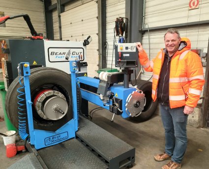 PI Delivery Pneus Lelievre_hires.jpg