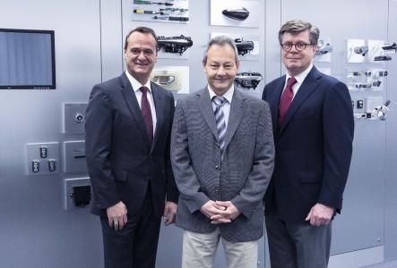 The new management team: Michael Supe (COO Huf Group), Thomas Tomakidi (CEO Huf Group), Tom Graf (CFO Huf Group)