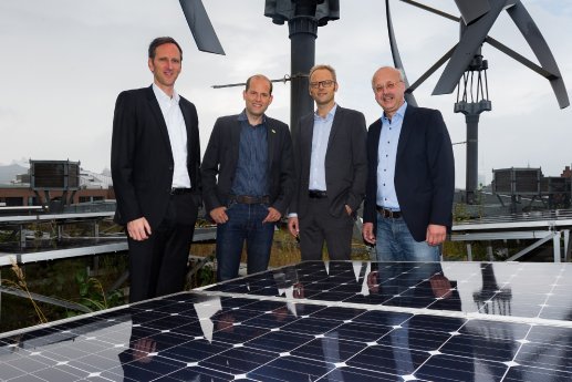 Pressefoto Solaroffensive Hamburg stellt sich vor_Rechte_HAMBURG ENERGIE.JPG