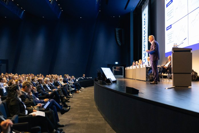 EUROBAUSTOFF_Tagung2.jpg