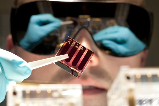 10 Foto Werkstoffe 02.jpg