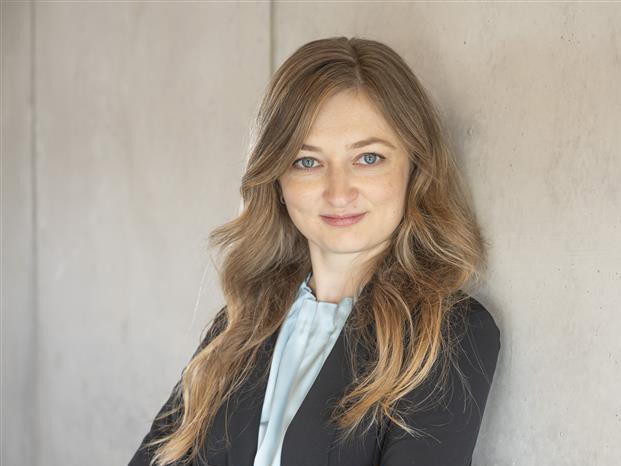 Dr._Xenija_Neufeld__Pricipal_und_Head_of_AI__Accso.jpg