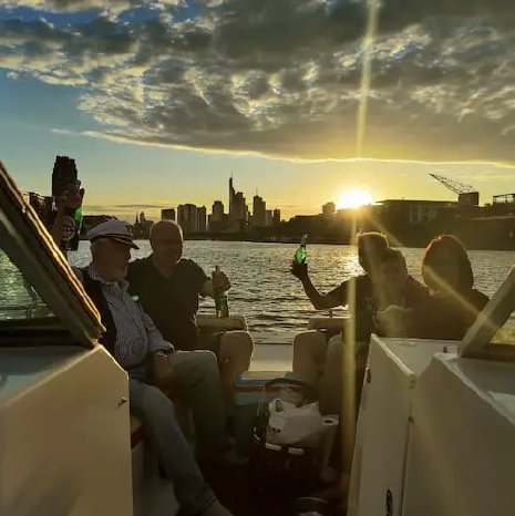 Sunset_Cruise_Frankfurt_Partyboot.png