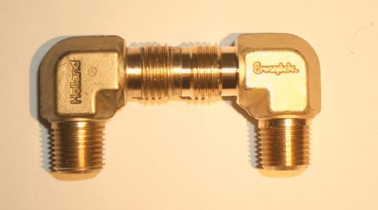 Der Neutralreiniger DANSOCLEAN N 2078 wurde speziell für die Reinigung von Werkstücken aus Buntmetall entwickelt. Neben einem optimalen Reinigungsergebnis sorgt er für helle und homogen glänzende Oberflächen.