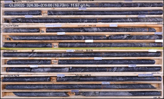 Core-Photo-at-Contact-Lake-Drilling-Hole-CL26025.png