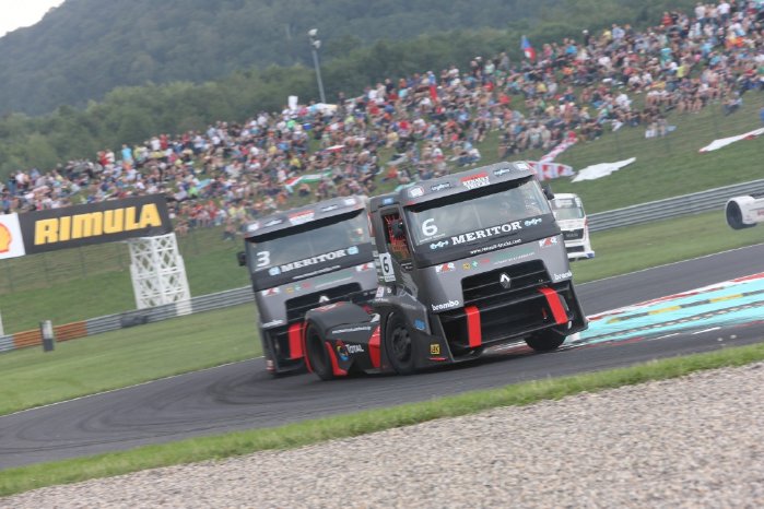 Renault_Trucks_Racing_Most_3.jpg