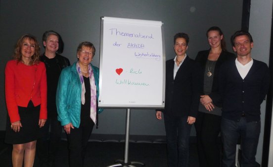 Team der AKADA Weiterbildung Bayer Leverkusen_Themenabend 13.11.2015.jpg