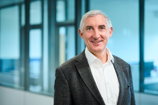 &fileId=707793&x=1920&y=1080&a=true&etag=6913402e3e4ec