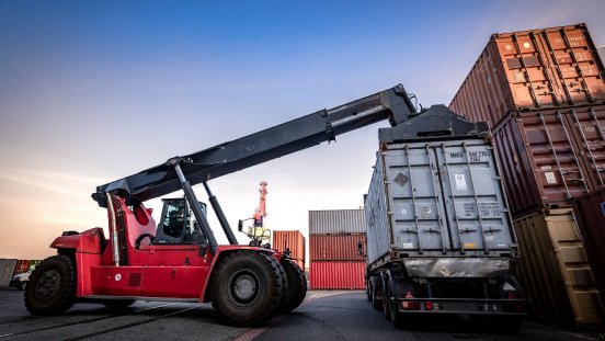 German Ports SRO Start Reeder.jpg