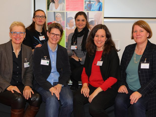 63-2018 PM KFB_Mentorinnen-Programm für Migrantinnen Gruppe Heilbronn-Fr....jpg
