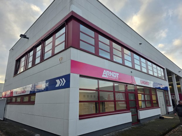 WhatsApp Image 2025-11-27 at 16.17.26 (3).jpeg