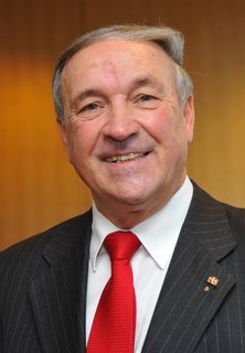 Rolf Schneider