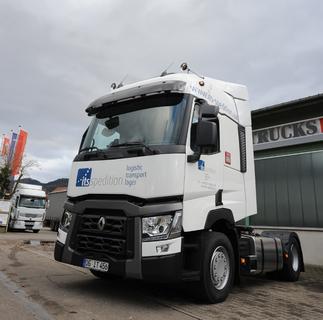 Ende Dezember hat die ITS Spedition GmbH aus Offenburg den ersten Renault Trucks T in ihren Fuhrpark übernommen